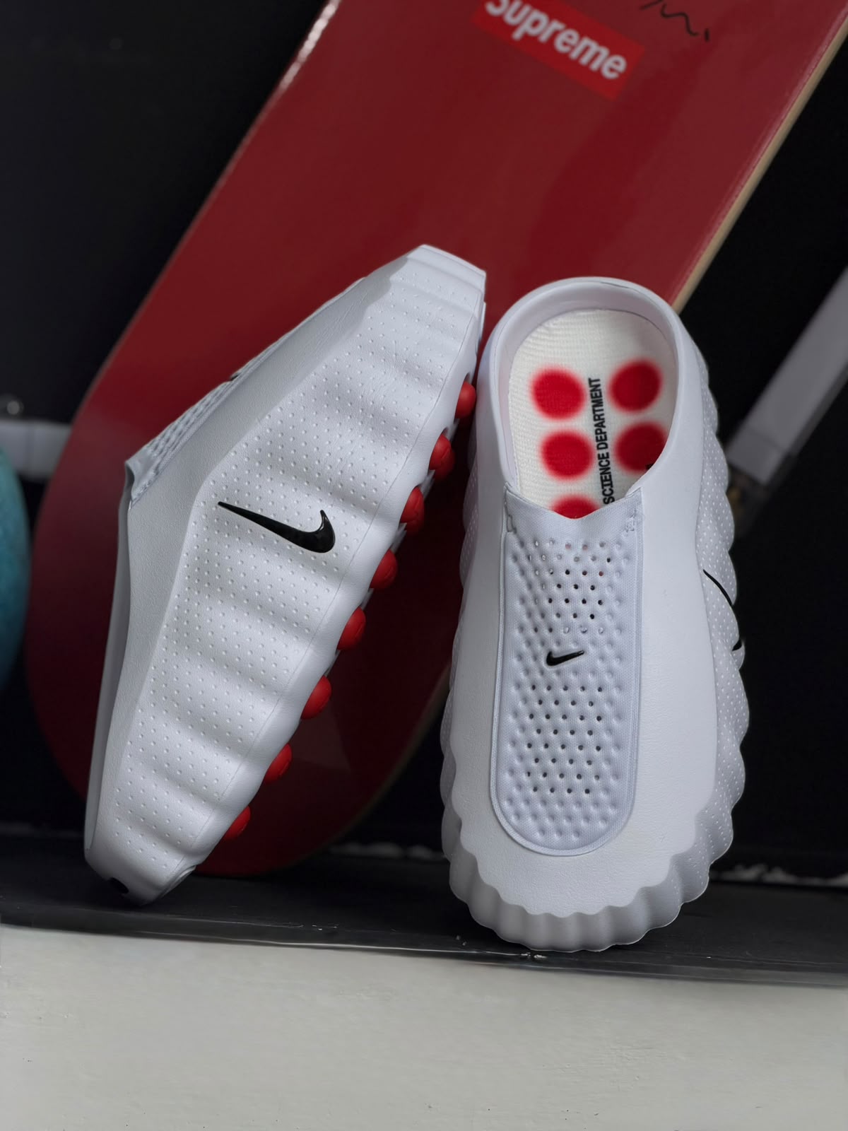 NIKE MIND 001