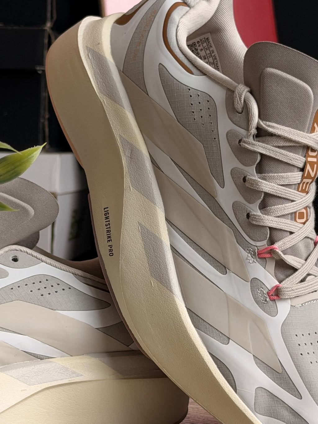 ADIDAS ADIZERO EVO SL BEIGE