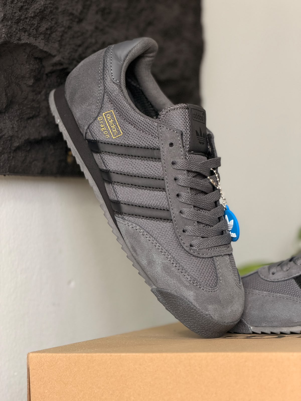 ADIDAS DRAGON GRISES