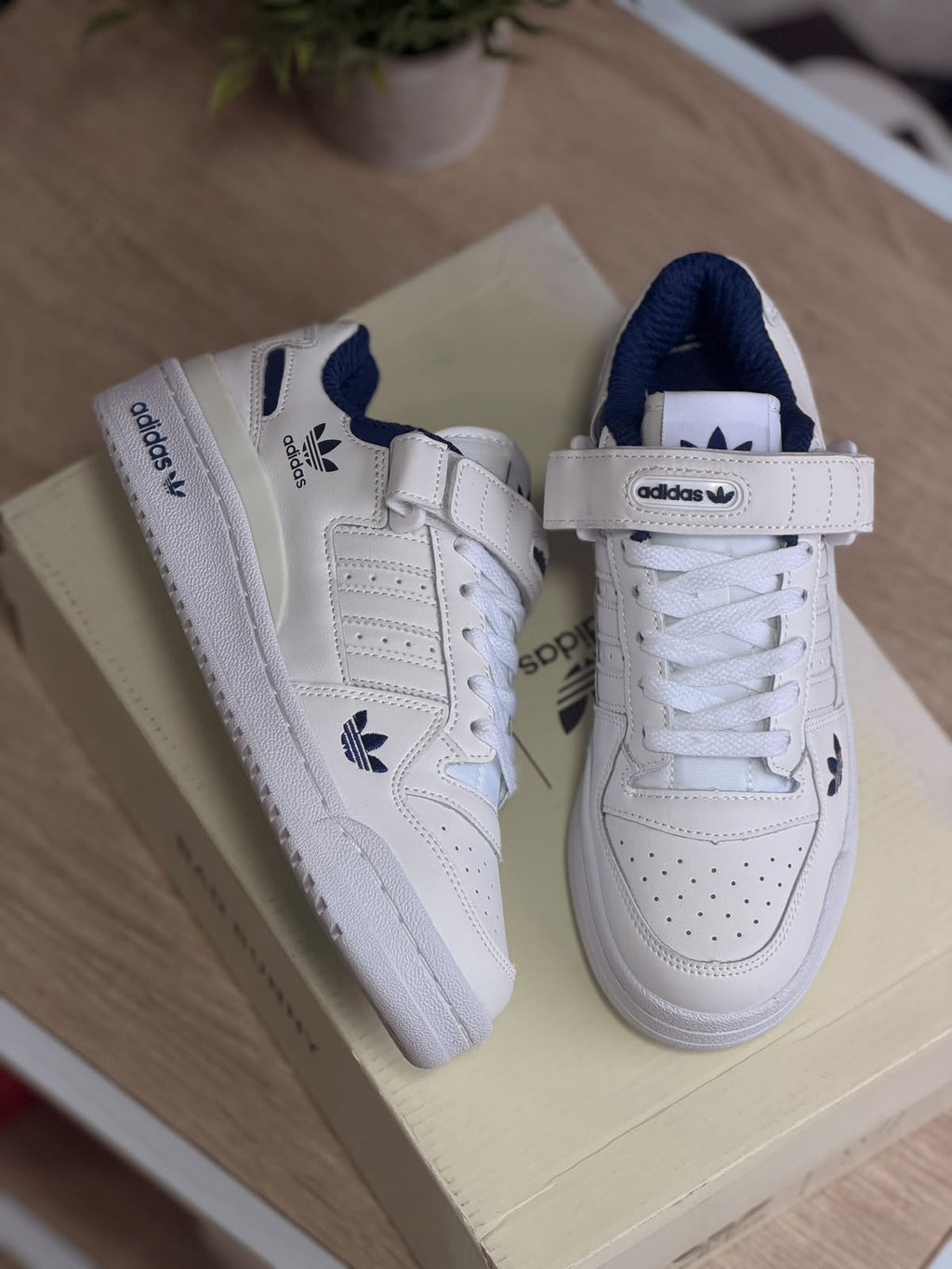 ADIDAS FORUM LOW  CLOUD WHITE