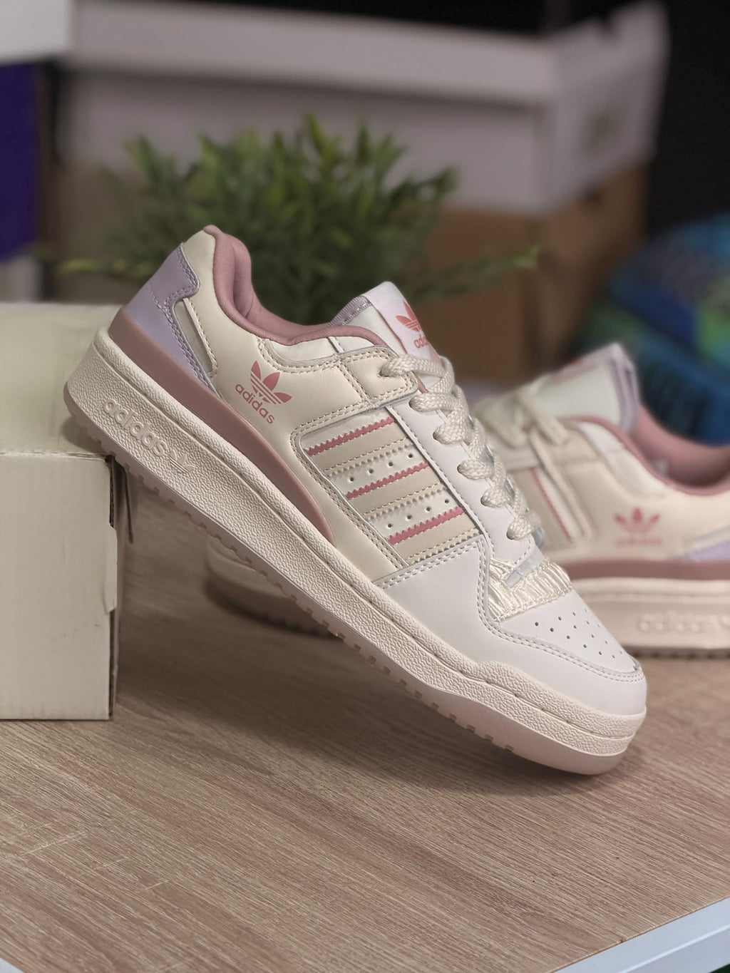ADIDAS FORUM LOW ROSA Y LILA
