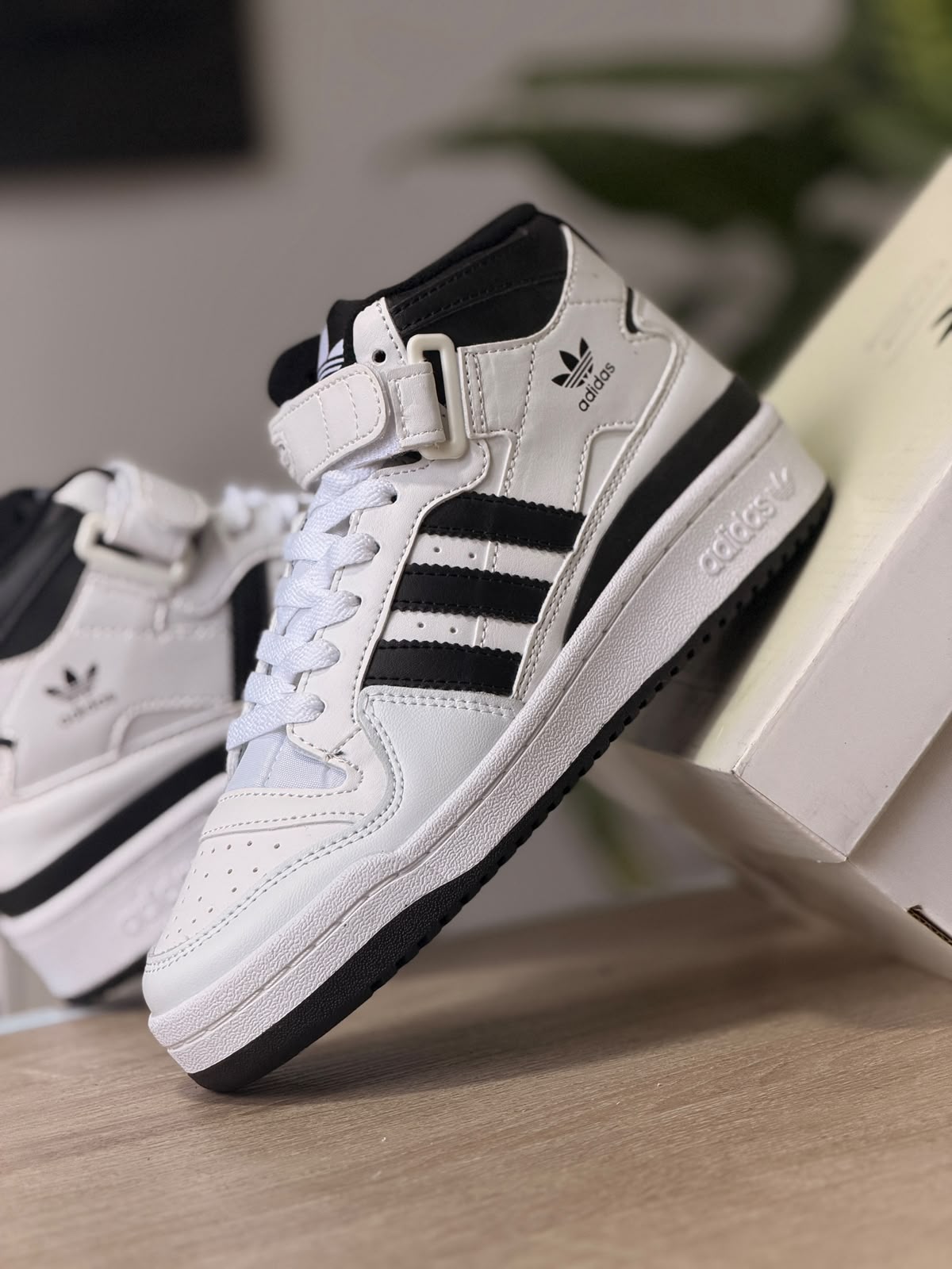 ADIDAS FORUM MID CORE BLACK