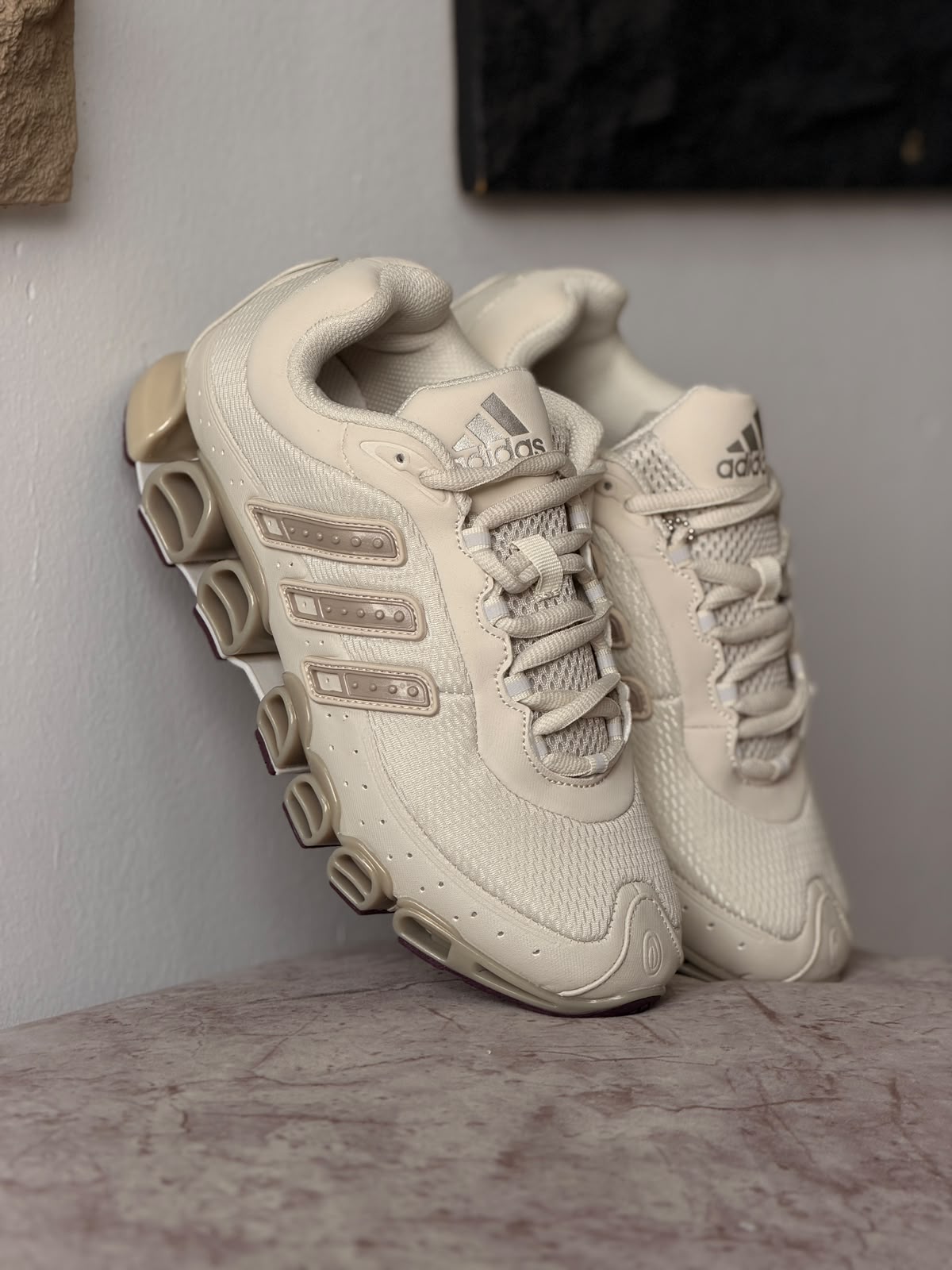 ADIDAS MEGARIDE COLOR CREMA