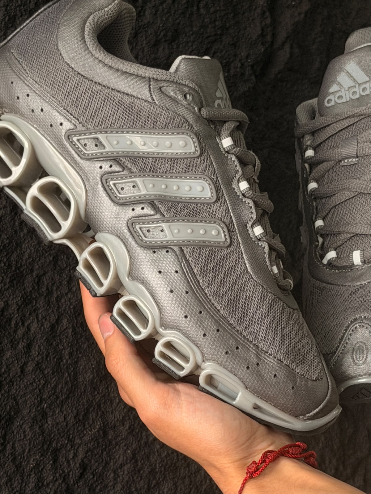 ADIDAS MEGARIDE PLATEADA