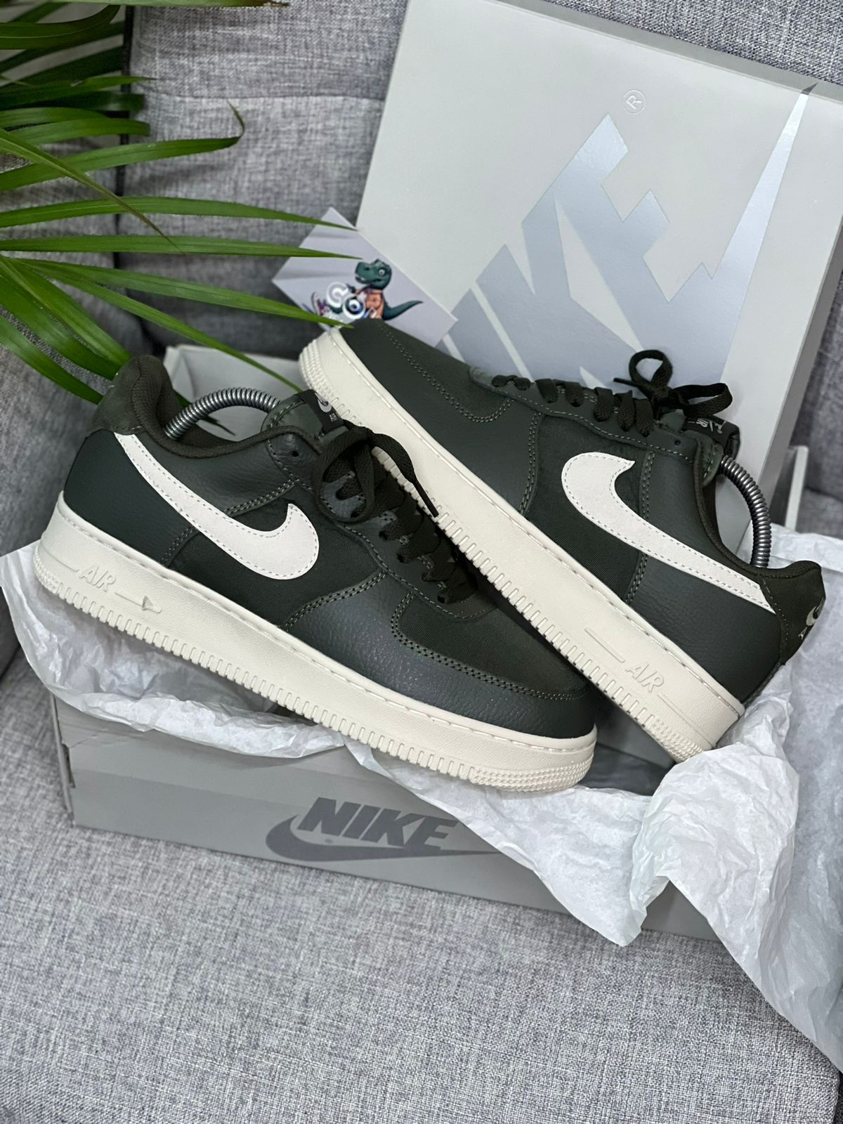 AIR FORCE 1 LOW BLACK AND WHITE