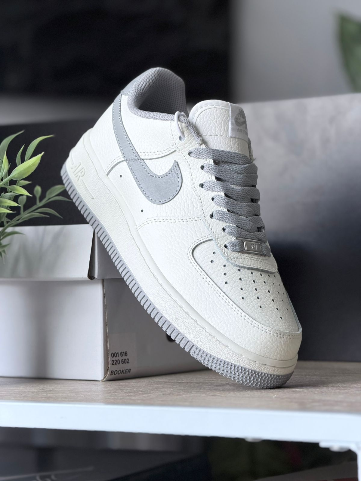 AIR FORCE 1 WHITE
