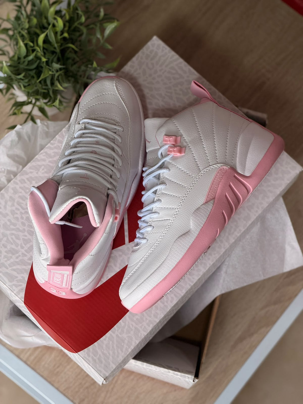 AIR JORDAN 12 BLANCO ROSA