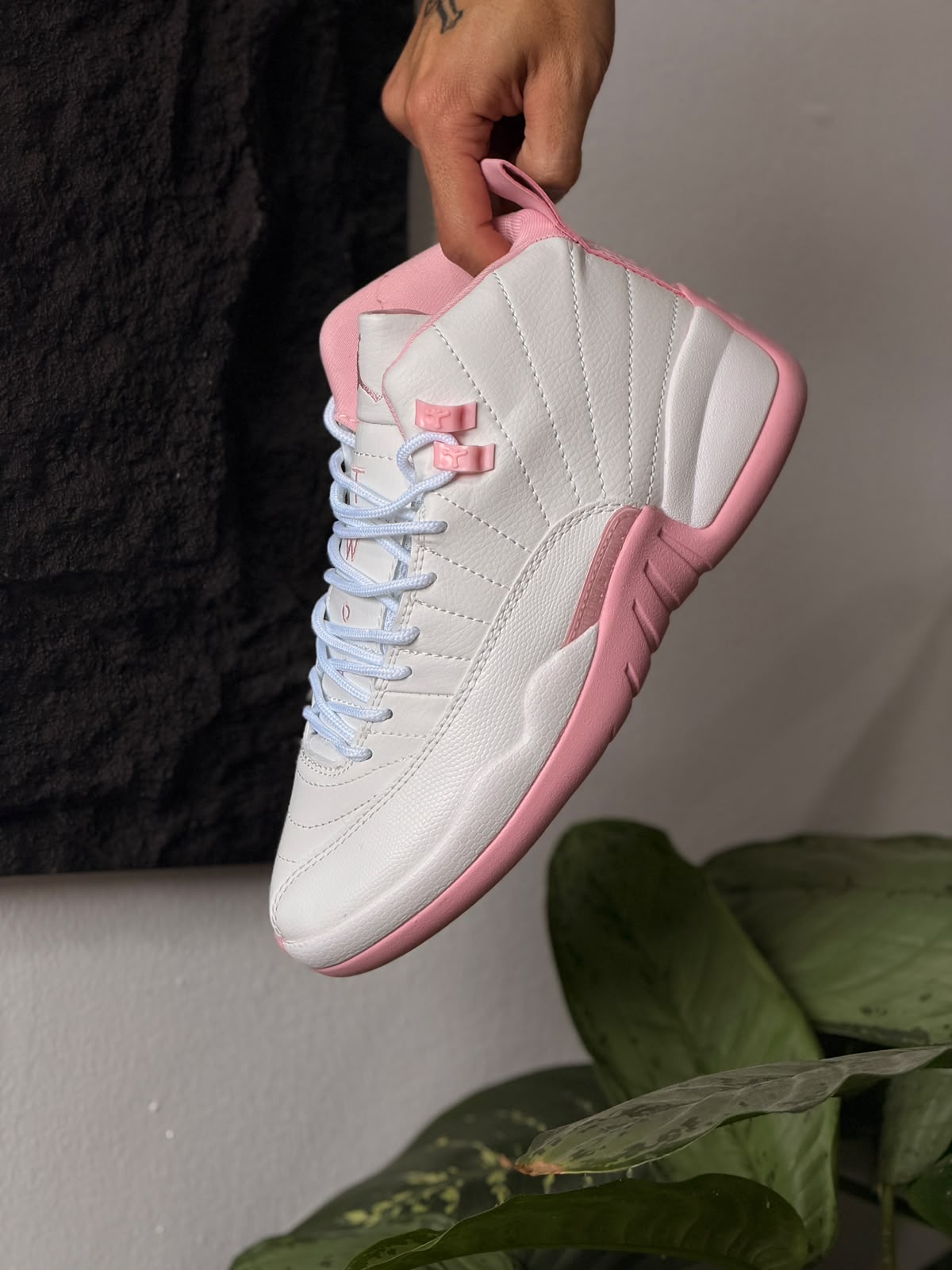 AIR JORDAN 12 BLANCO ROSA