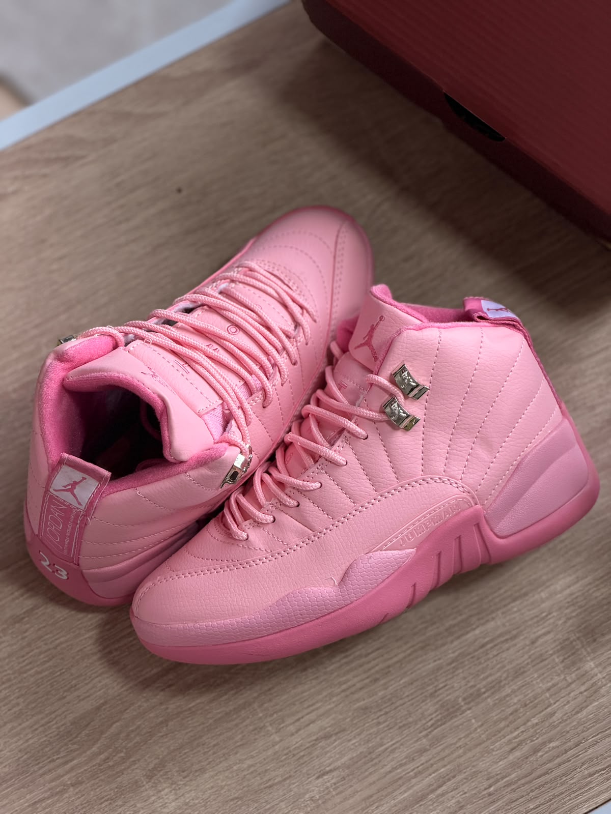 AIR JORDAN 12 ROSA