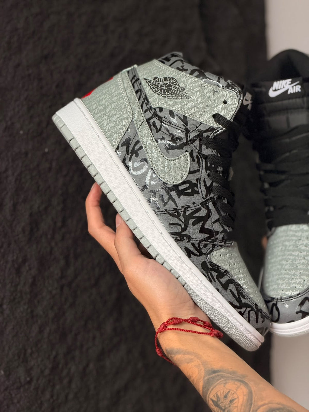AIR JORDAN 1 HIGH OG REBELLIONAIRE