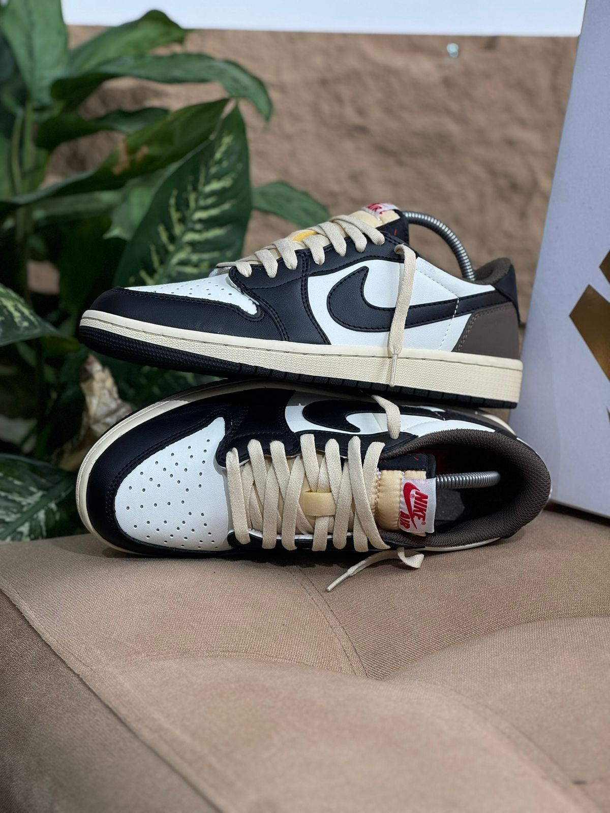 AIR JORDAN 1 LOW OG DARK MOCHA