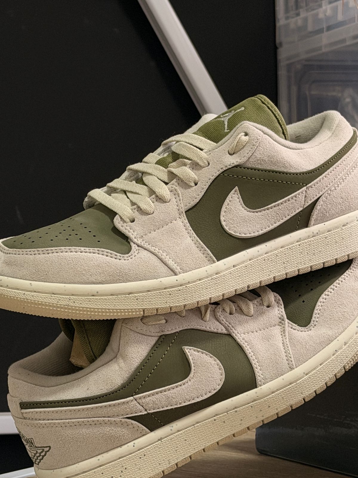 AIR JORDAN 1 LOW SE MEDIUM