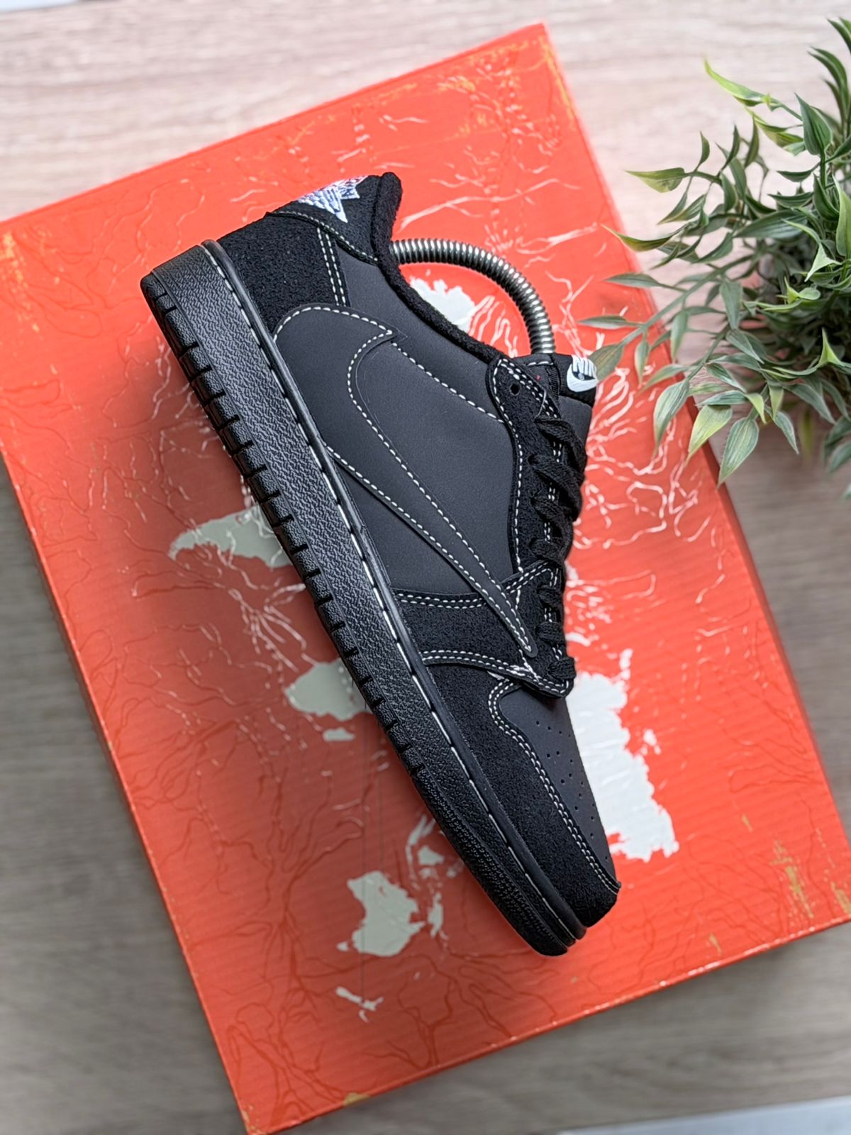 NIKE JORDAN 1 OG TRAVIS SCOTT BLANK