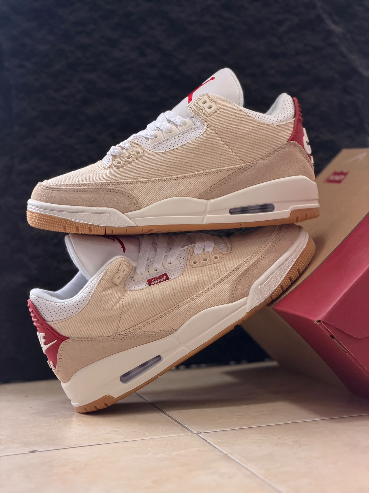 AIR JORDAN 3 X LEVIS