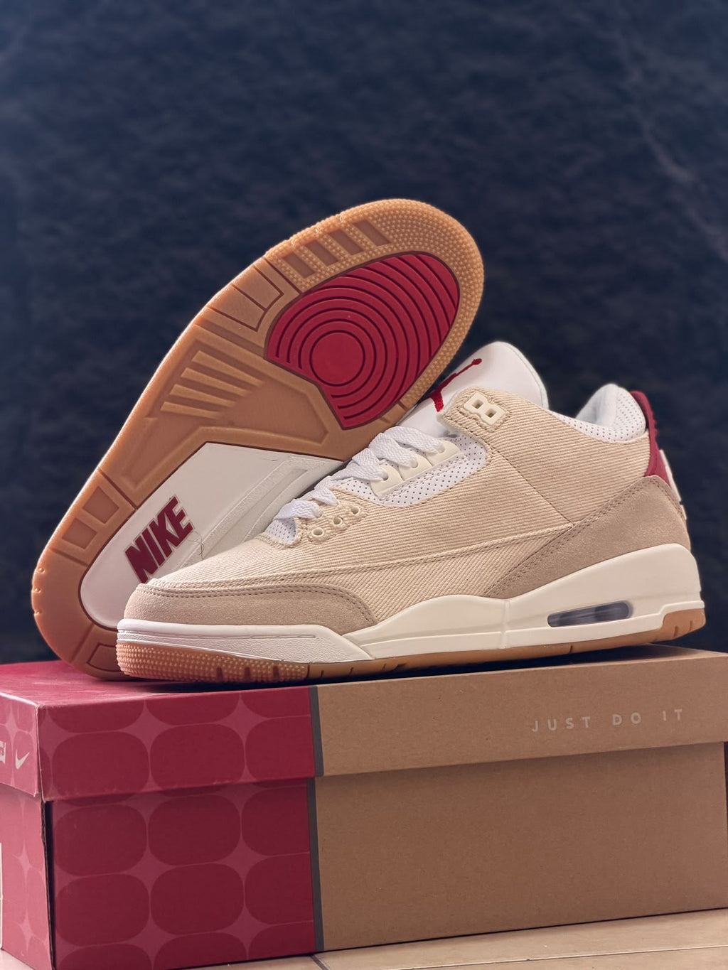 AIR JORDAN 3 X LEVIS