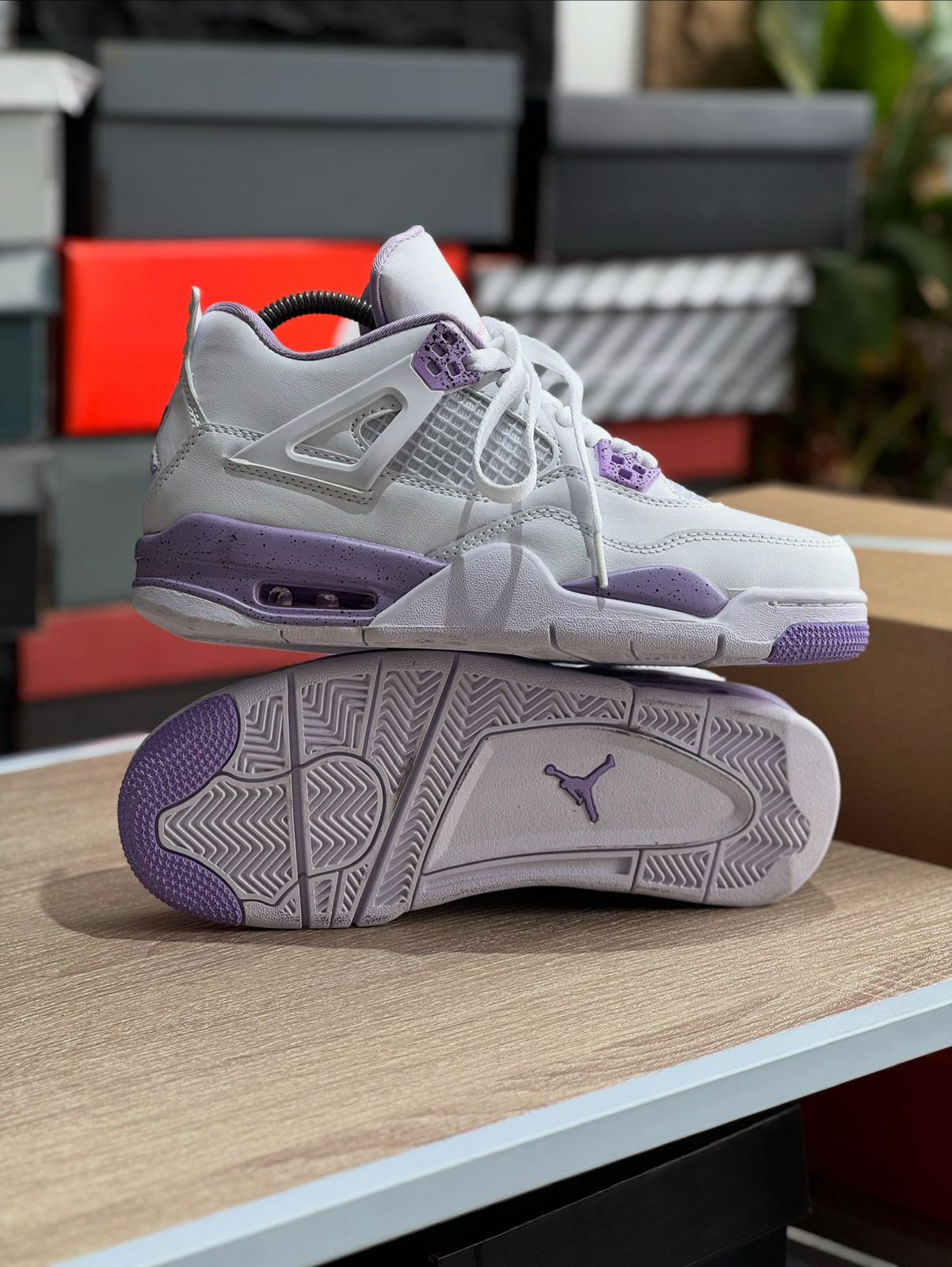 AIR JORDAN 4 WHITE PURPLE OREO