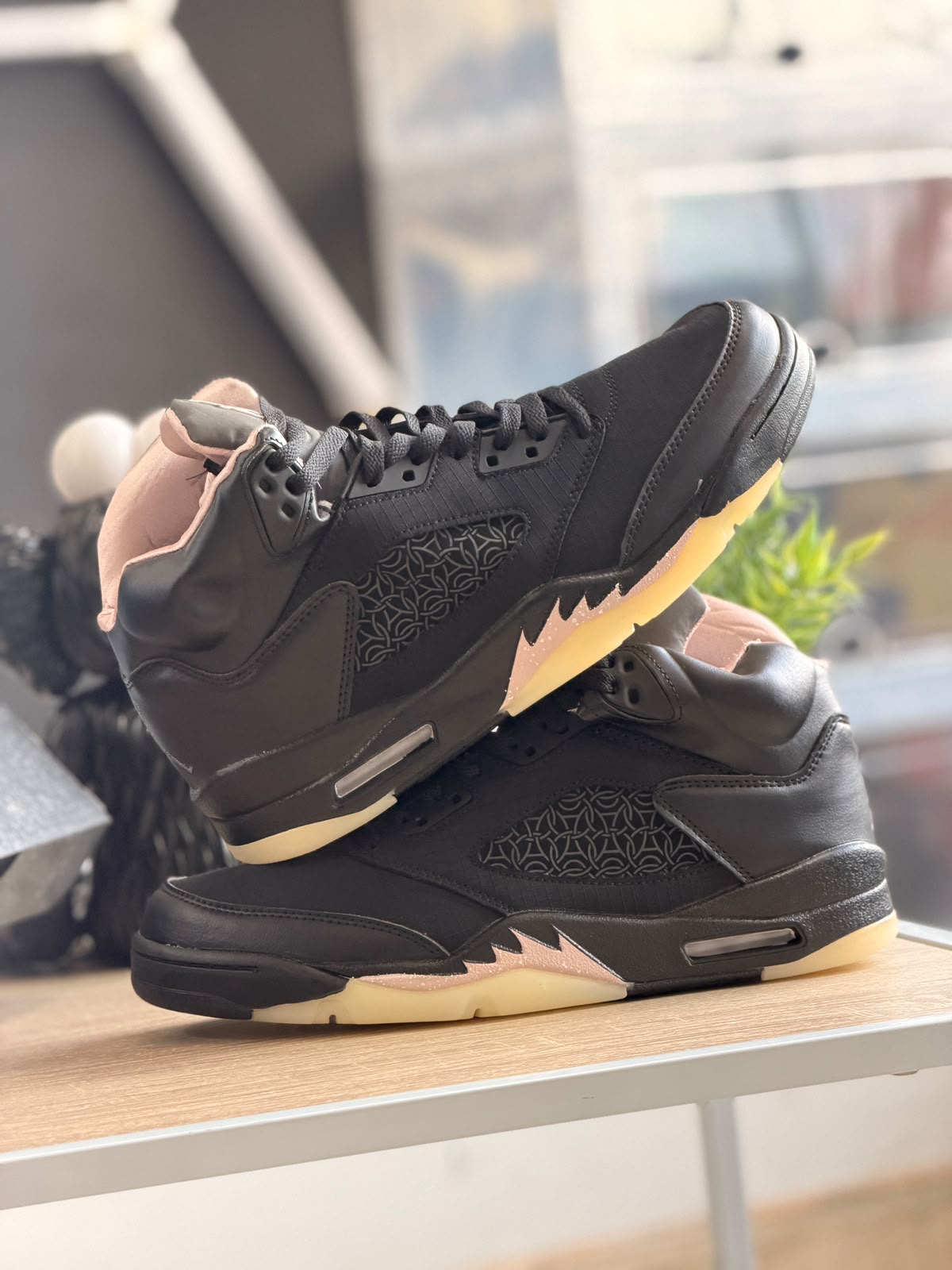 AIR JORDAN 5 RETRO X PARIS SAINT-GERMANI