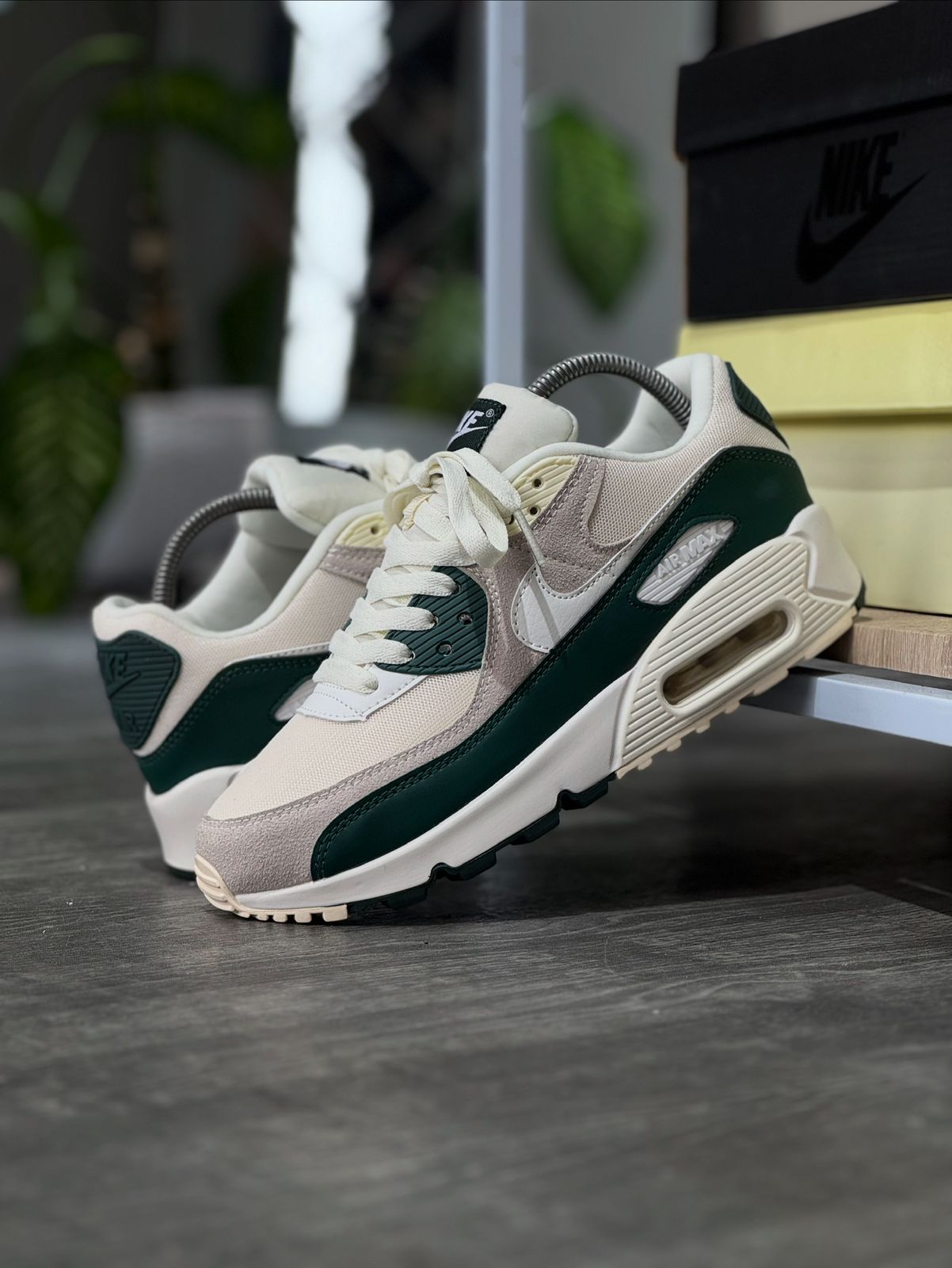 AIR MAX 90 BEIGE AND GREEN