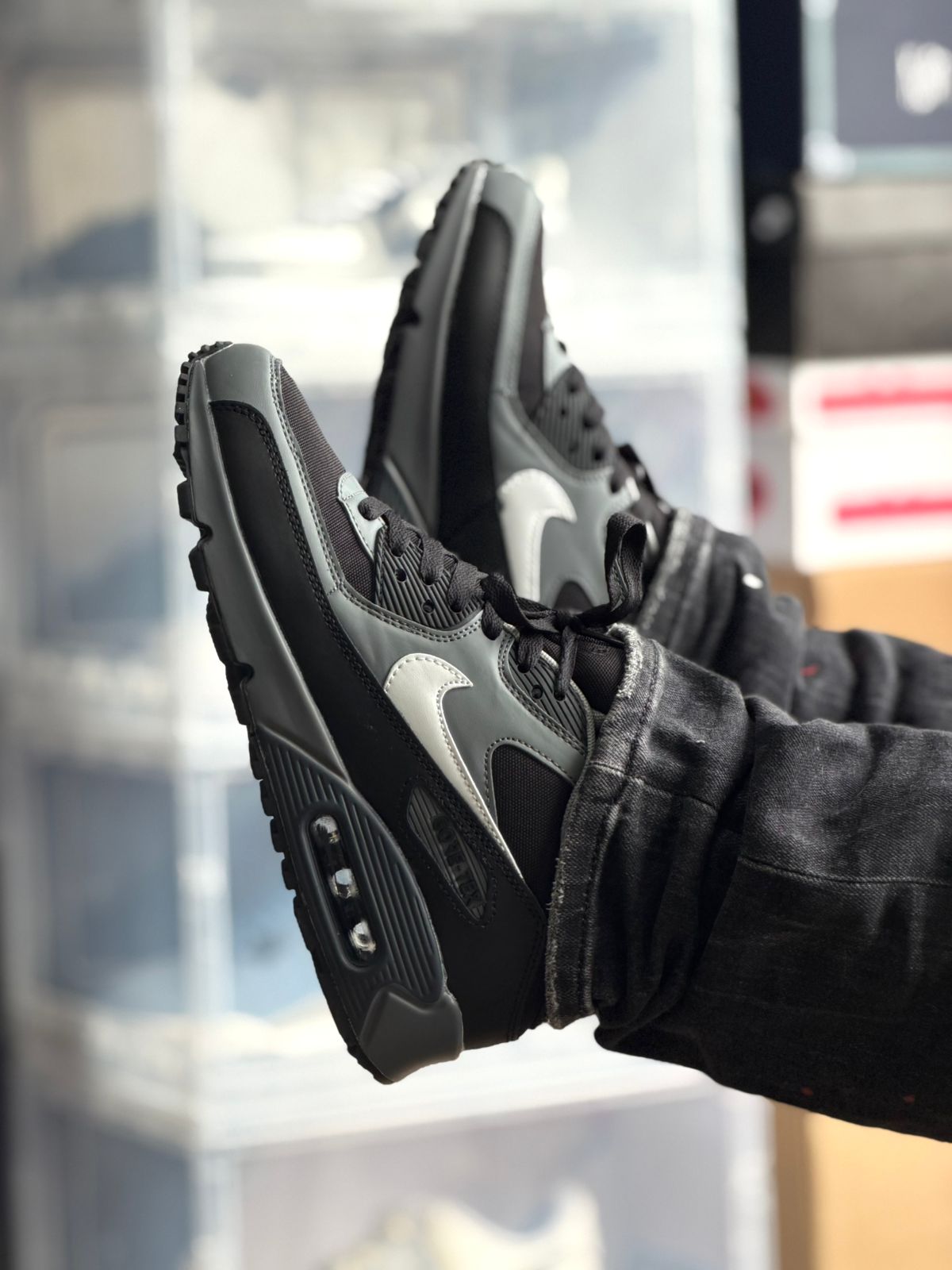 AIR MAX 90 GORE-TEX DARK SMOKE GREY