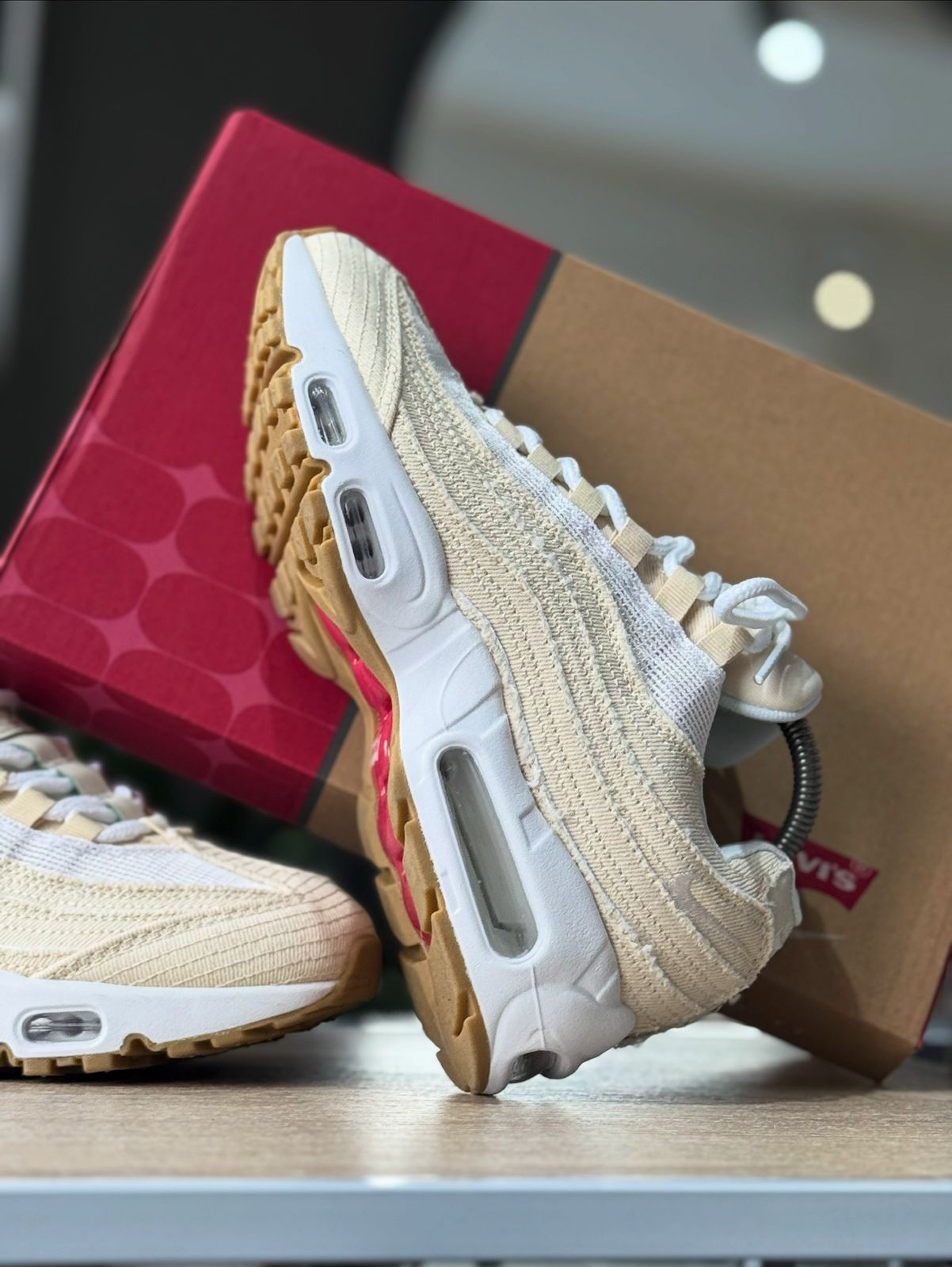 AIR MAX 95 OG LEVIS - LIGHT OREWOOD BROWN