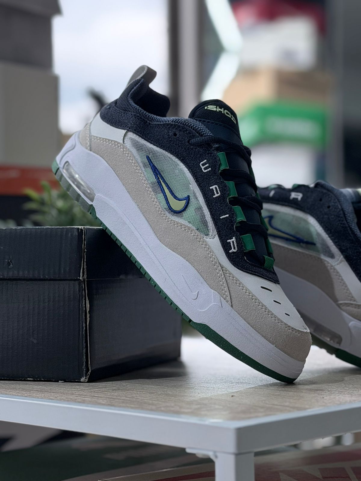 AIR MAX ISHOD WAIR 2 PERSIAN VIOLET