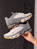 AIR MAX PLUS 3 BLANCO GRIS