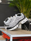 AIR MAX PLUS VII WHITE MESH BASE AND BLACK DOT MATRIX PATTERN