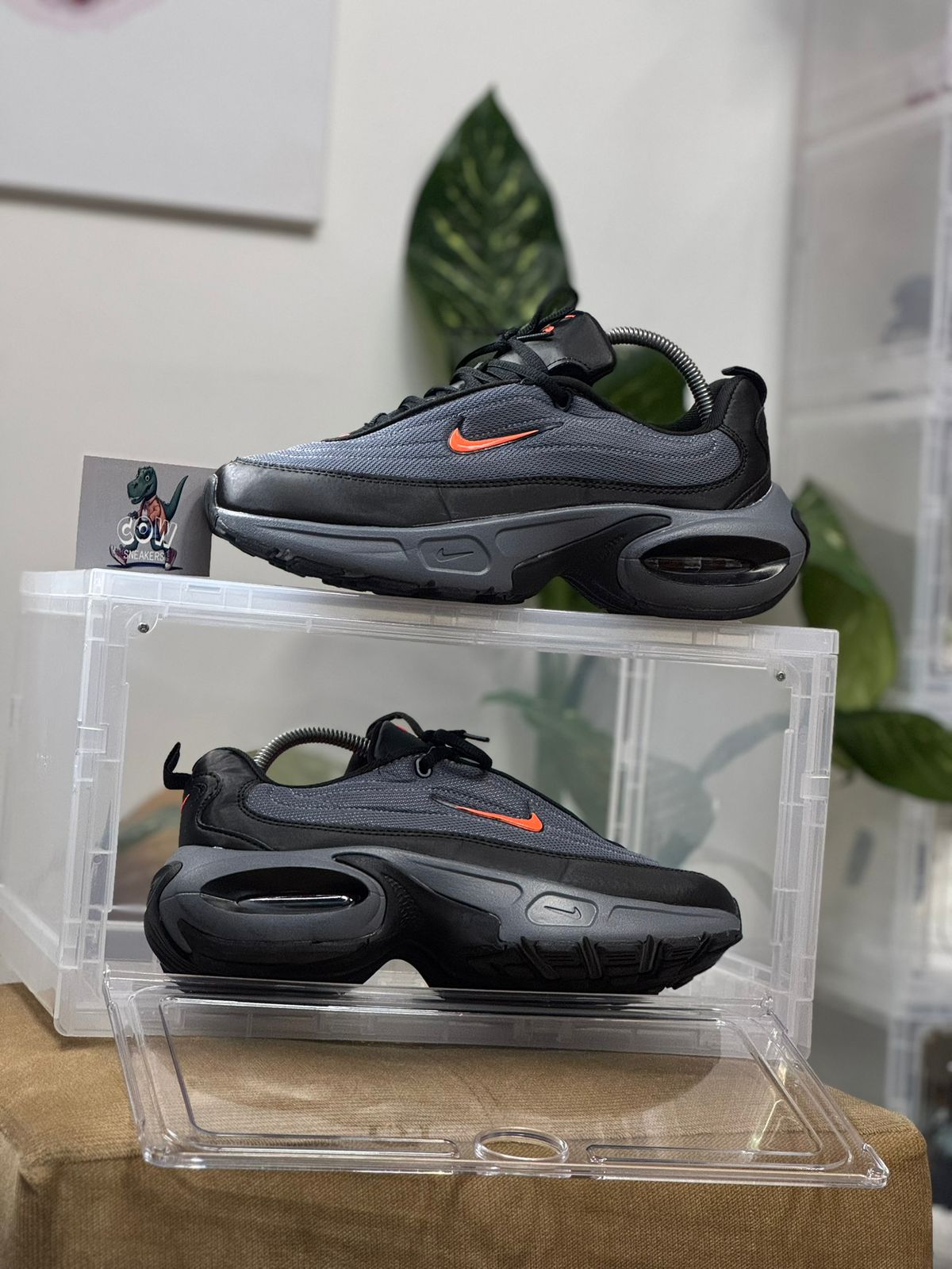 AIR MAX PORTAL NOIR EDITION GREY