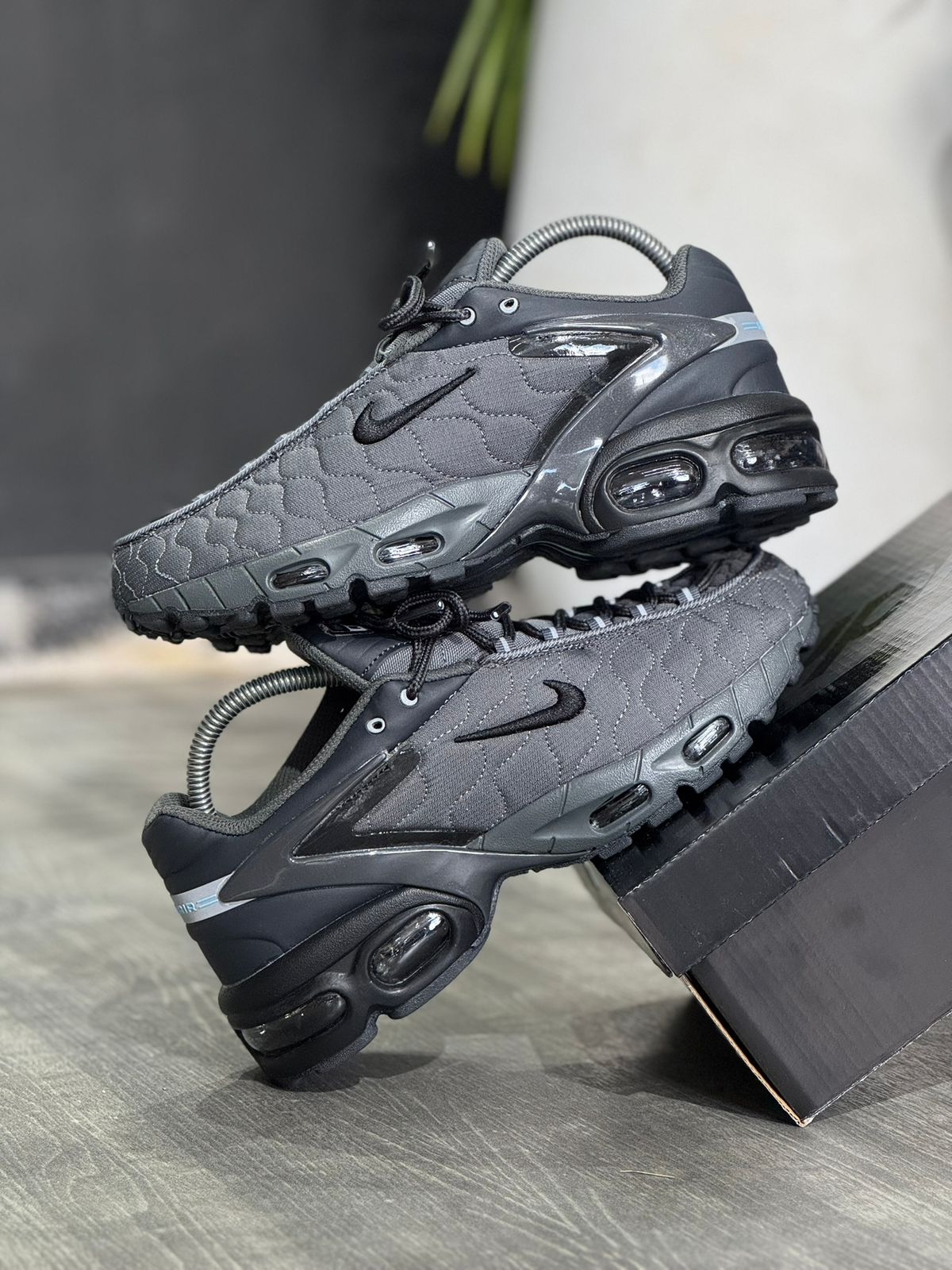 AIR MAX TAILWIND 5 SP IRON GREY