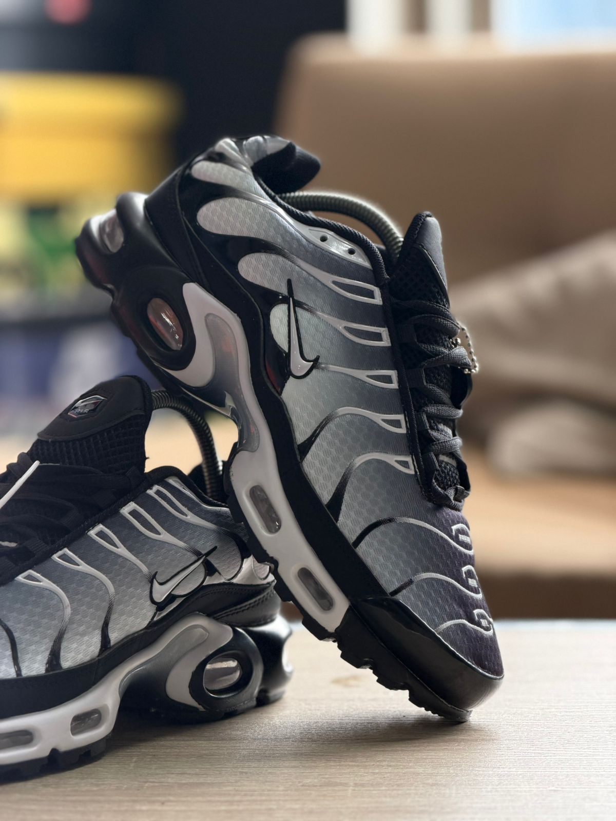 AIR MAX TN BLACK METALLIC