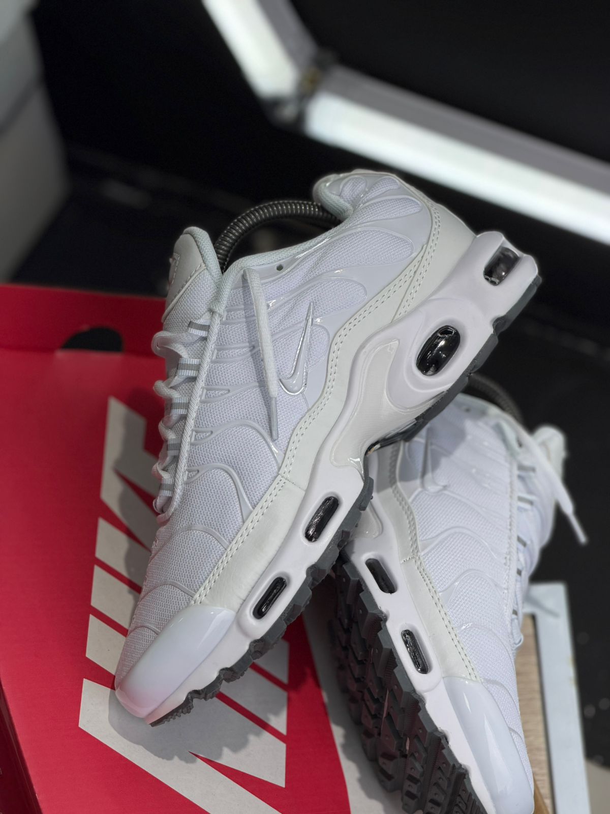 AIR MAX TN WHITE