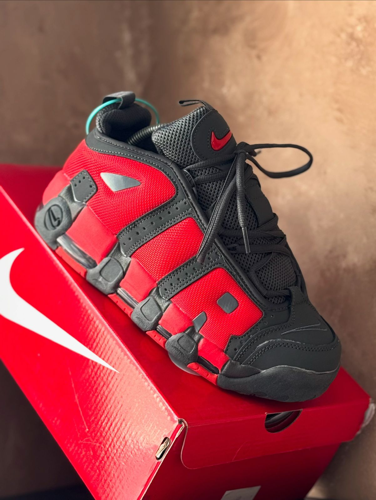AIR UPTEMPO DARK GREY
