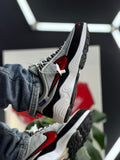 AIR ZOOM SPIRIDON METALLIC SILVER AND RED