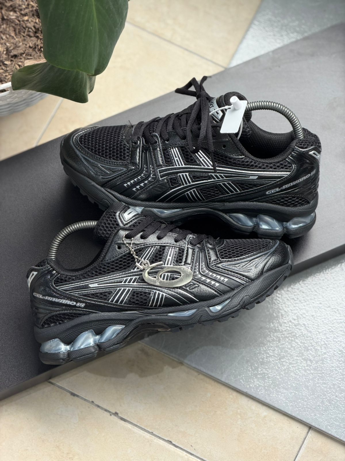 ASICS GEL-KAYANO 14 BLACK