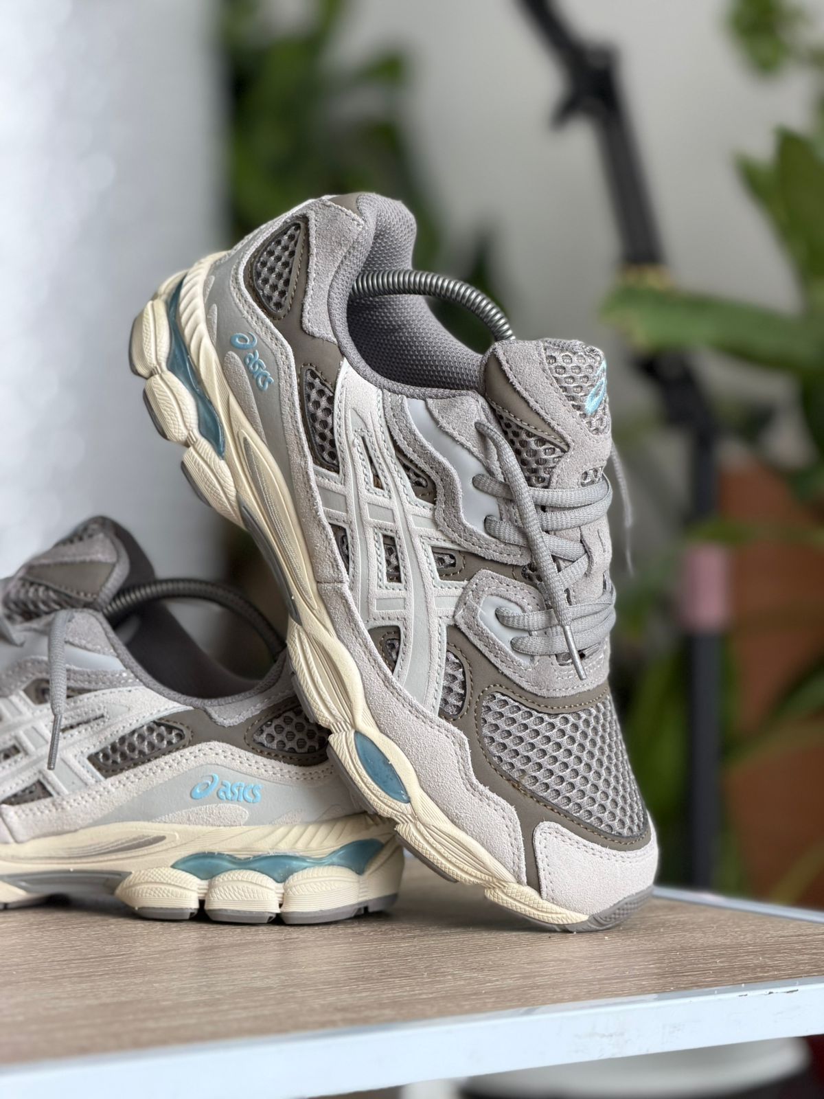 ASICS GEL NYC GRIS