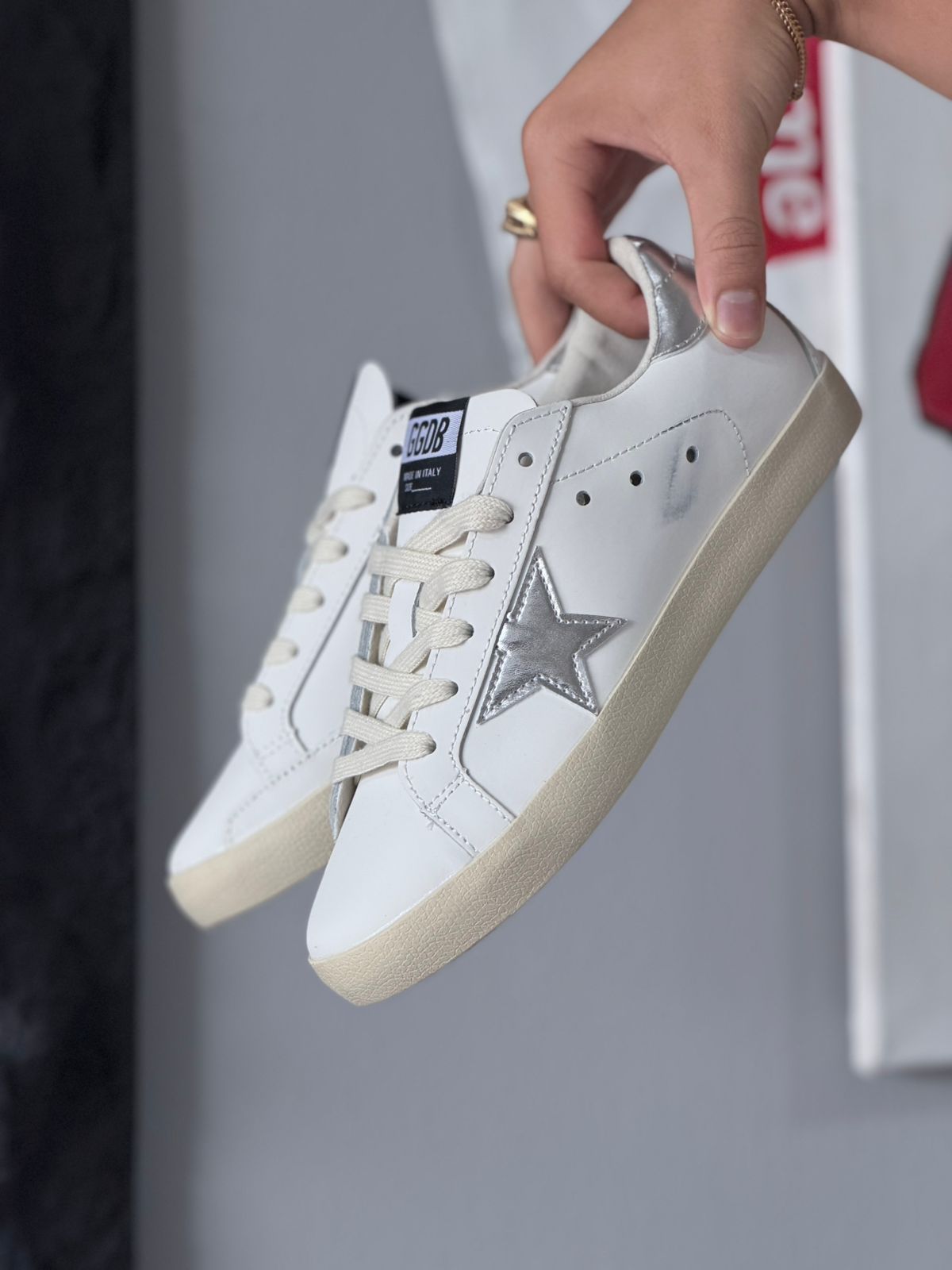 GOLDEN GOOSE WHITE
