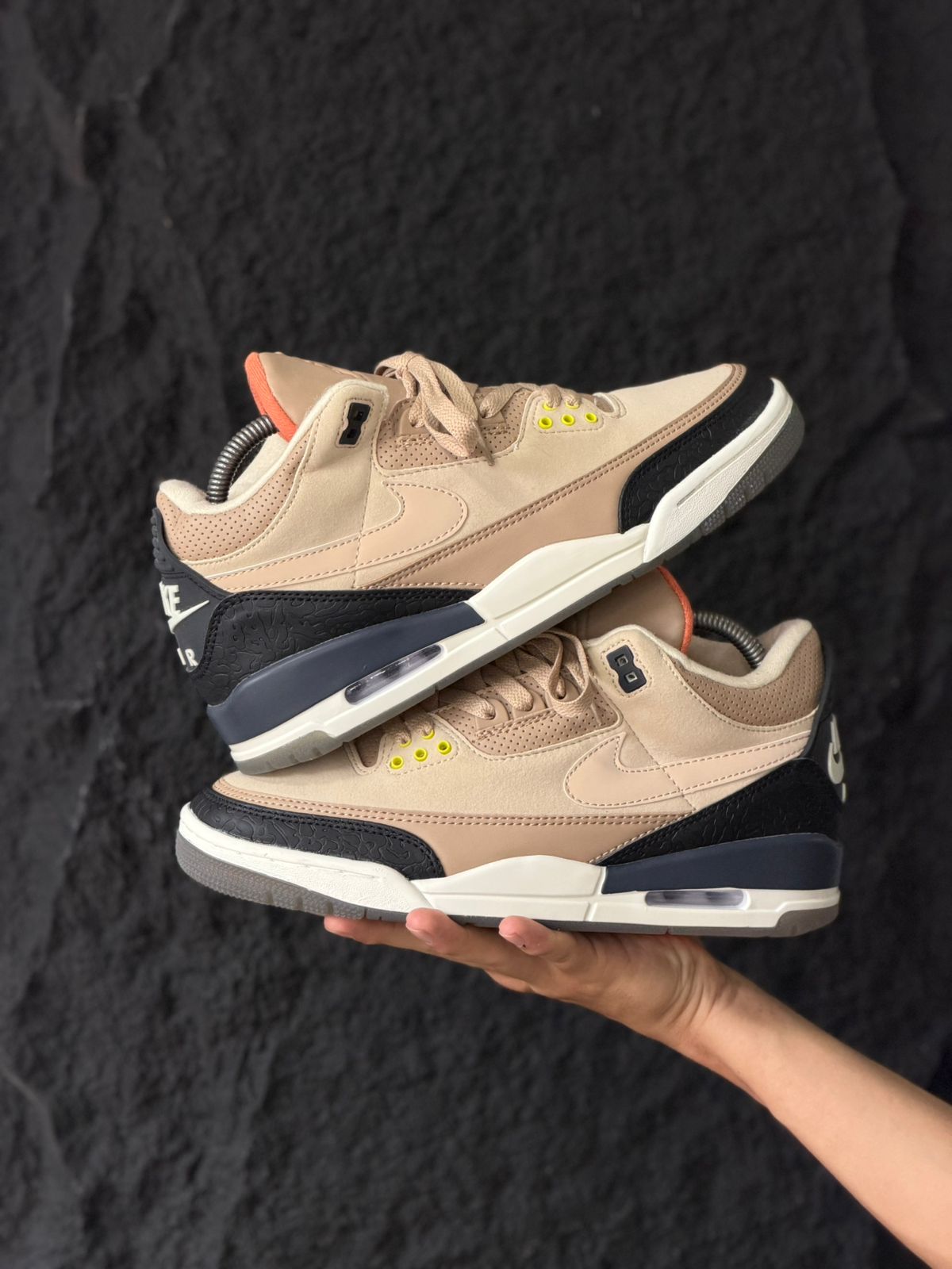 JORDAN 3 JTH BIO BEIGE
