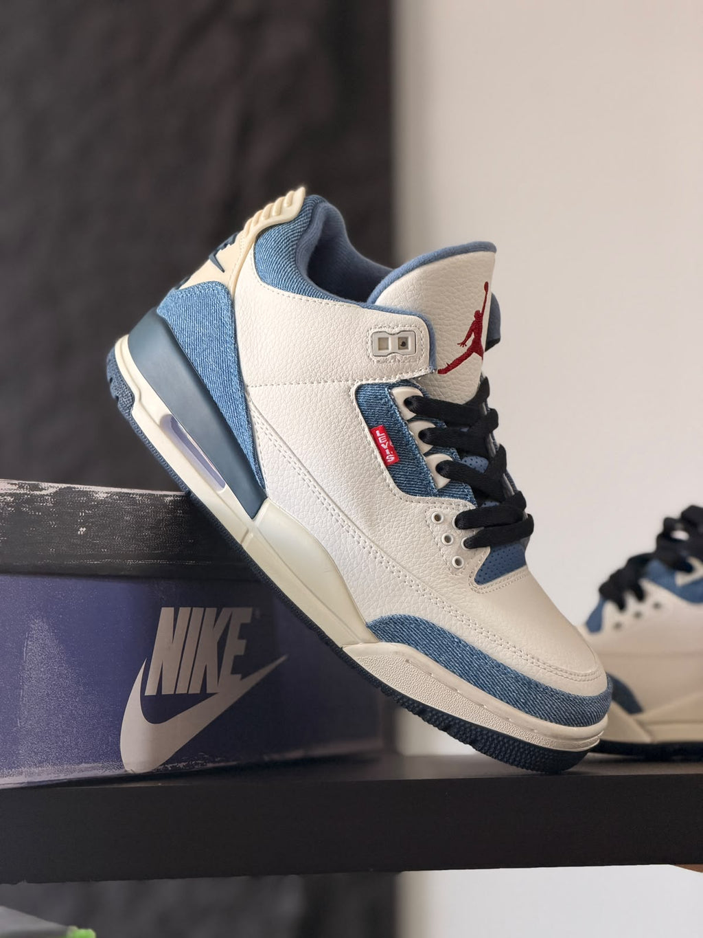 JORDAN 3 RETRO LEVI'S