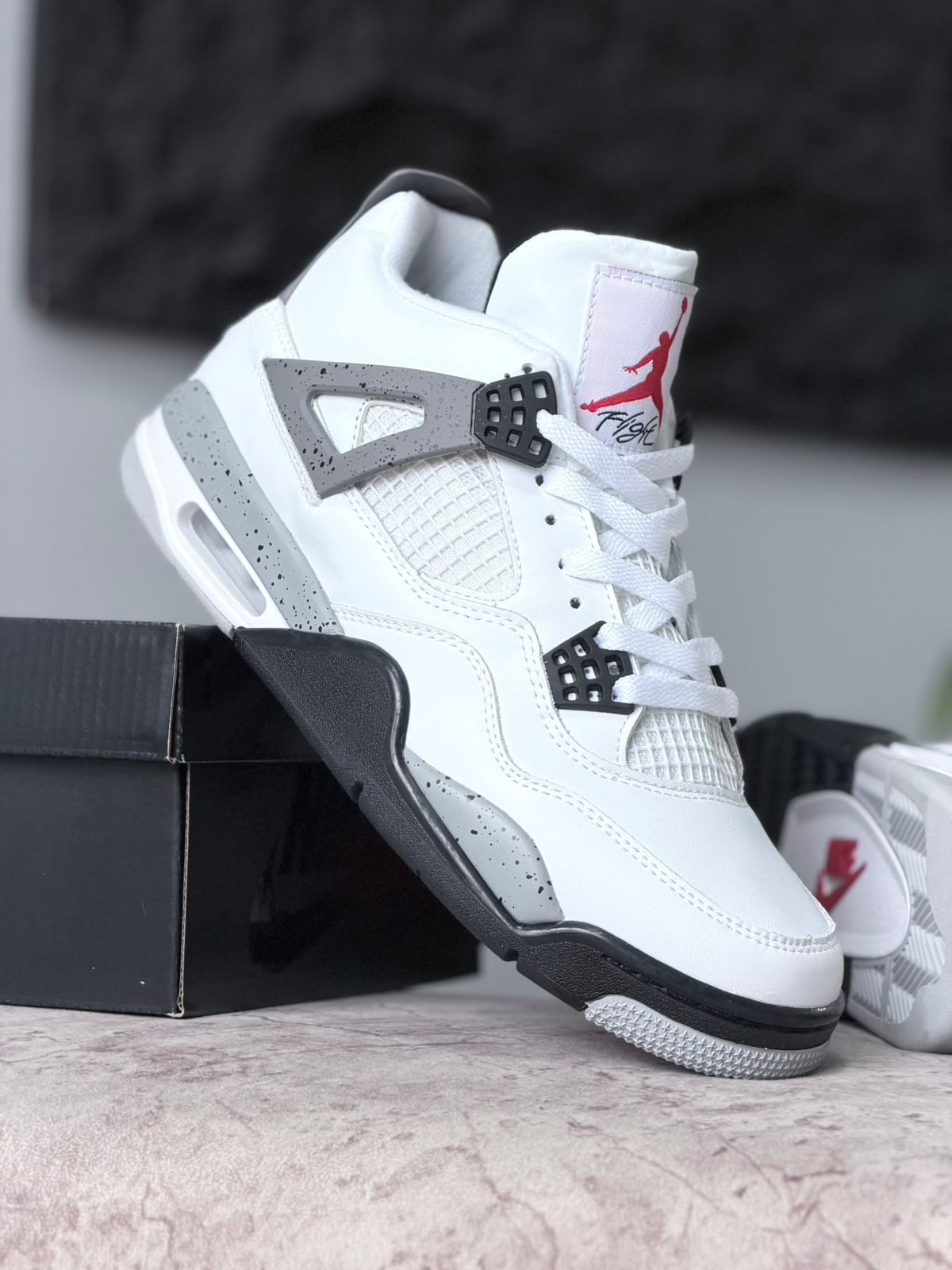 JORDAN 4 OREO