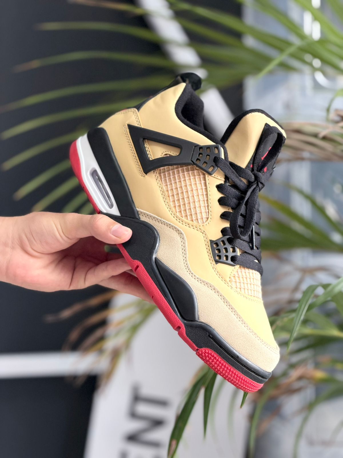 JORDAN 4 PIZZA