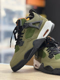 JORDAN 4 X UNDEFEATED