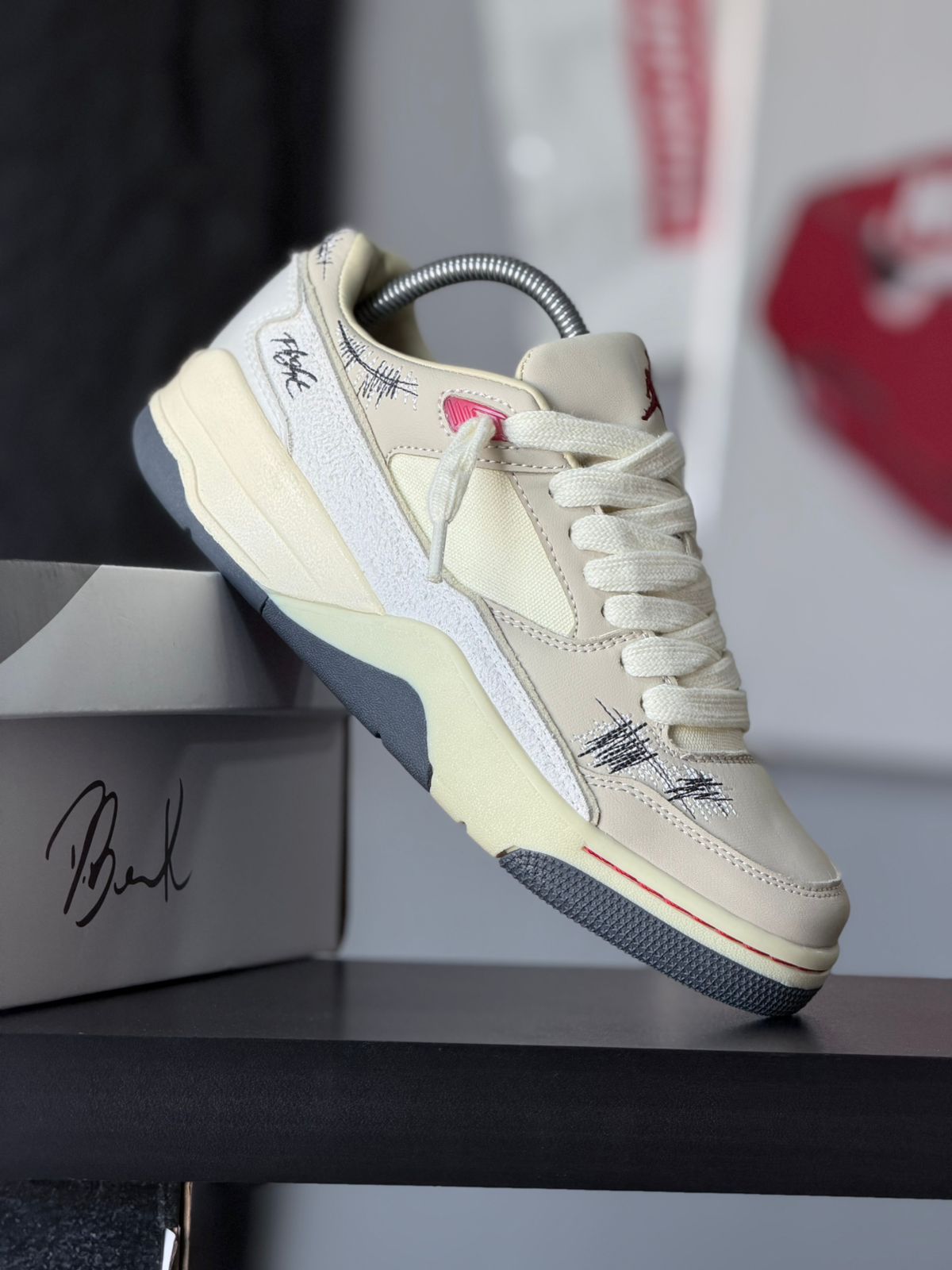 JORDAN FLIGHT COURT X WHO DECIDES WAR "COCONNUT MILK"