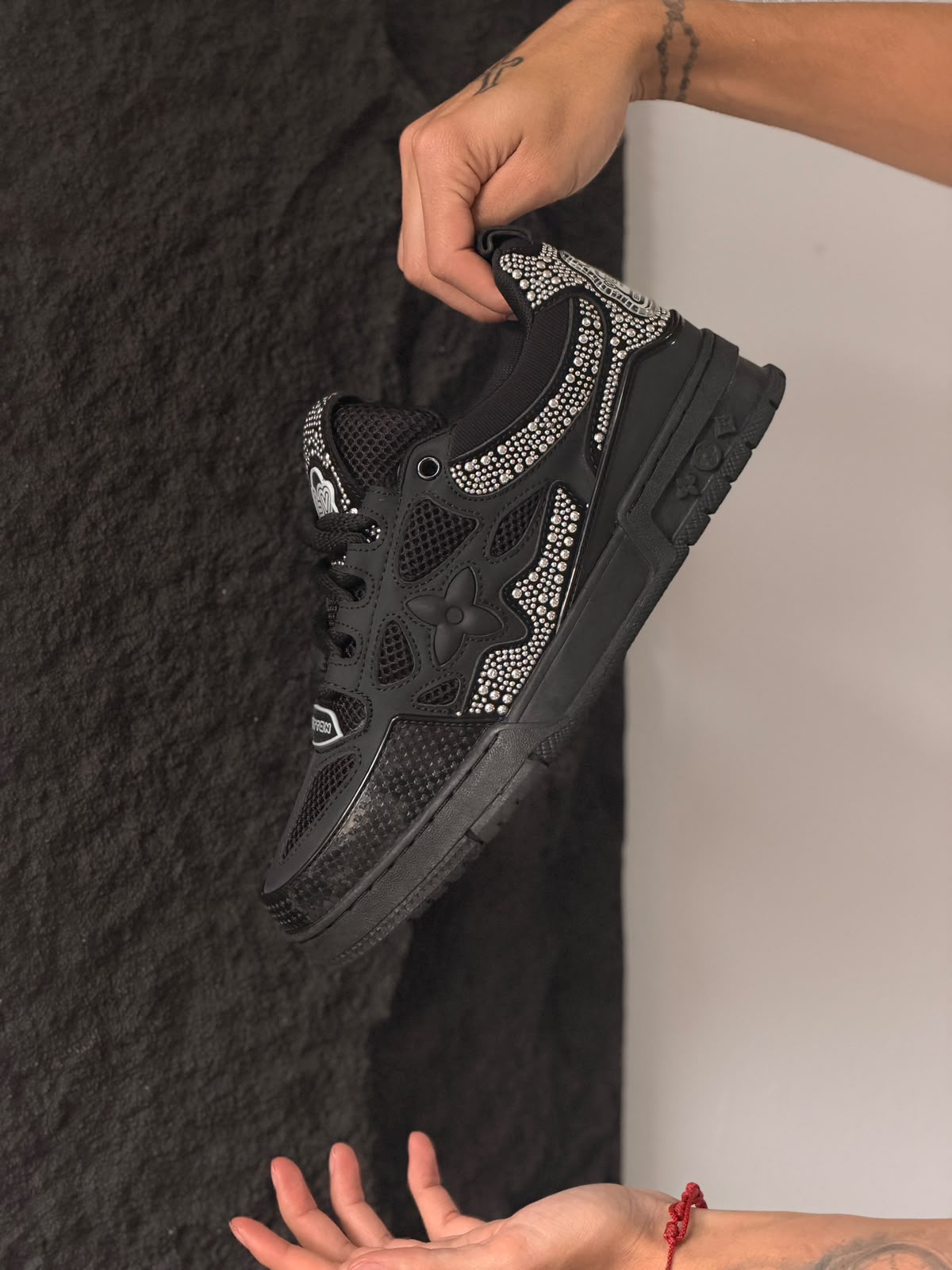 LOUIS VUITTON LV SKATE BRILLOS