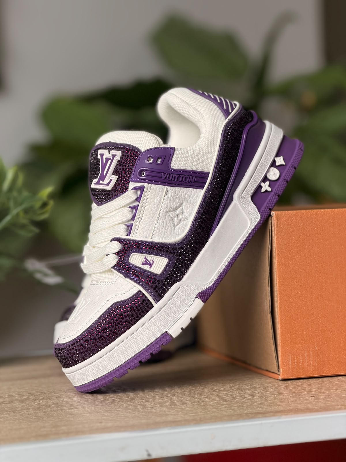 LUIS VUITTON LV TRAINER PEDRERIA