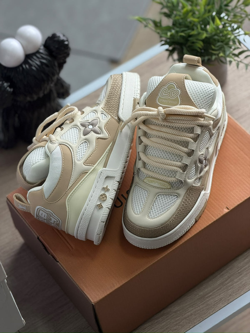 LV BLANCO BEIGE