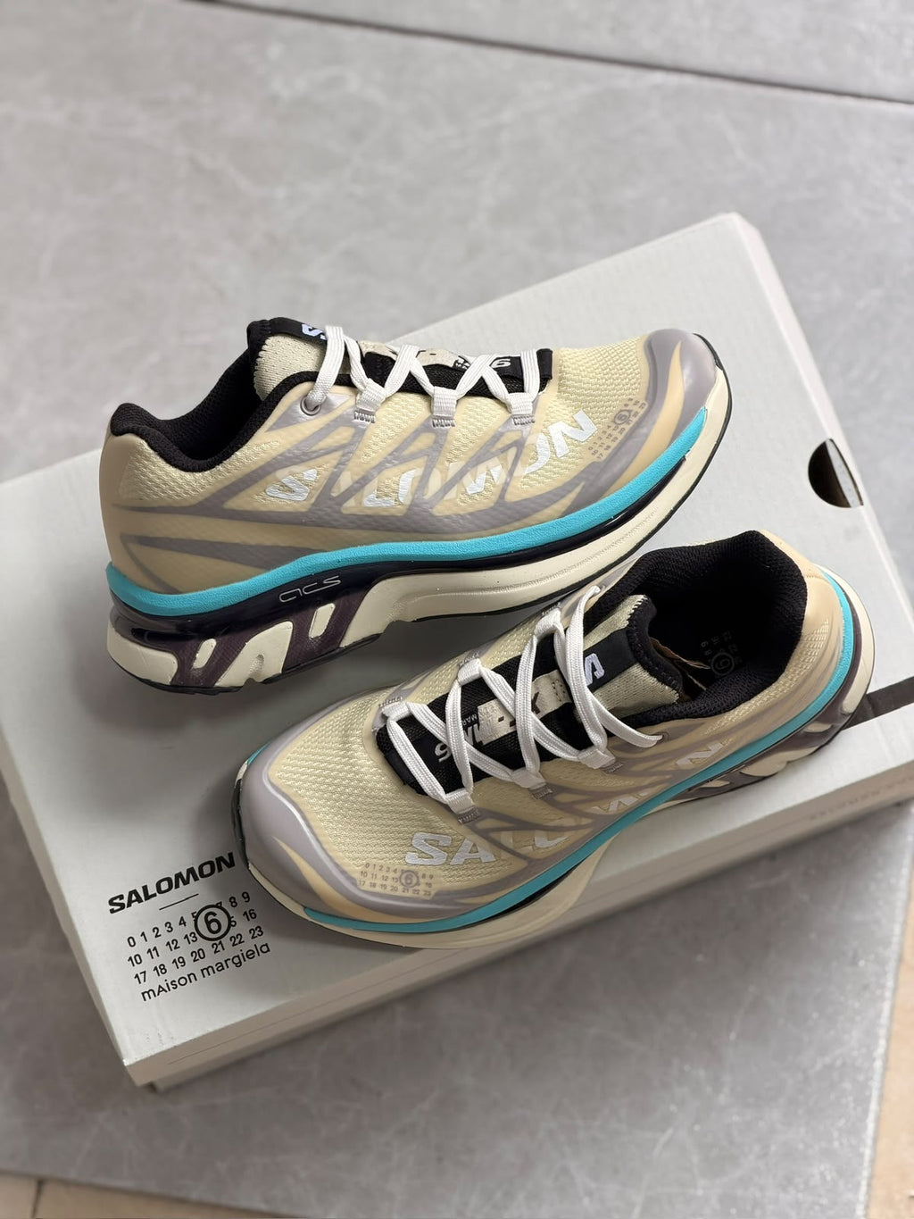 MM6 MAISON MARGIELA X SALOMON