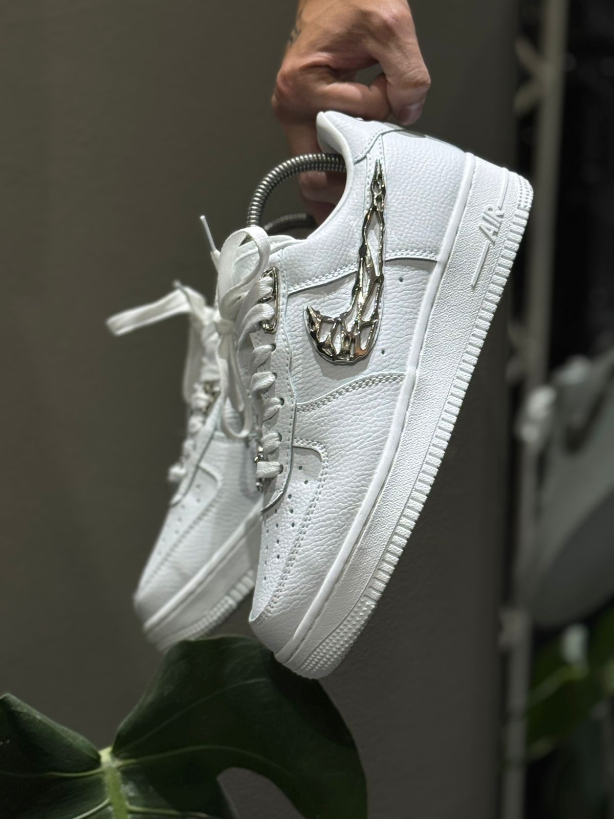 AF1 LOW MOLTEN METAL