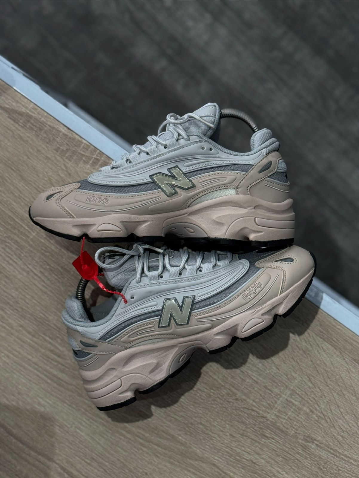 NEW BALANCE 1000 RAIN CLOUD WHITE PINK