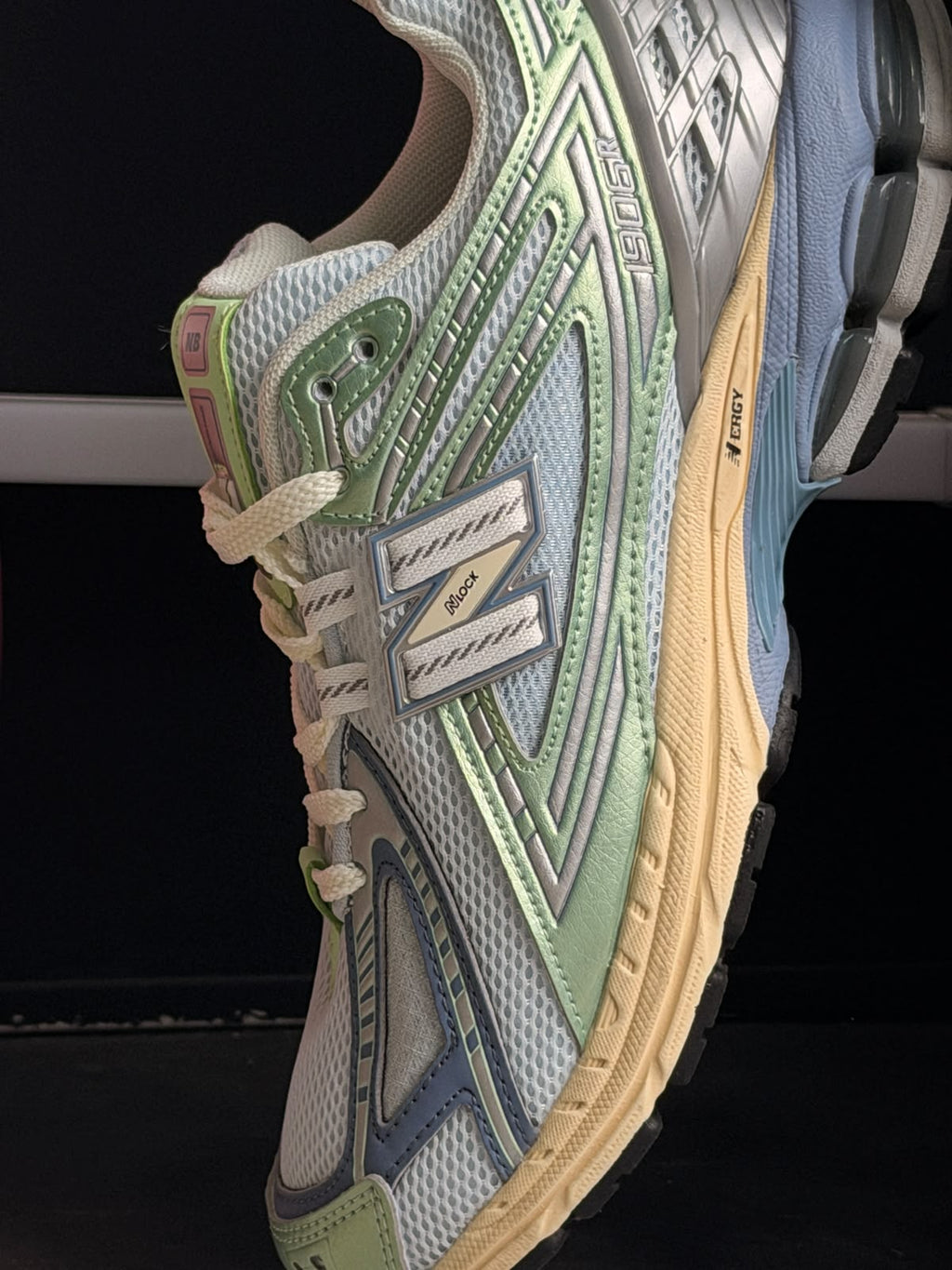 NEW BALANCE 1906R ICE BLUE