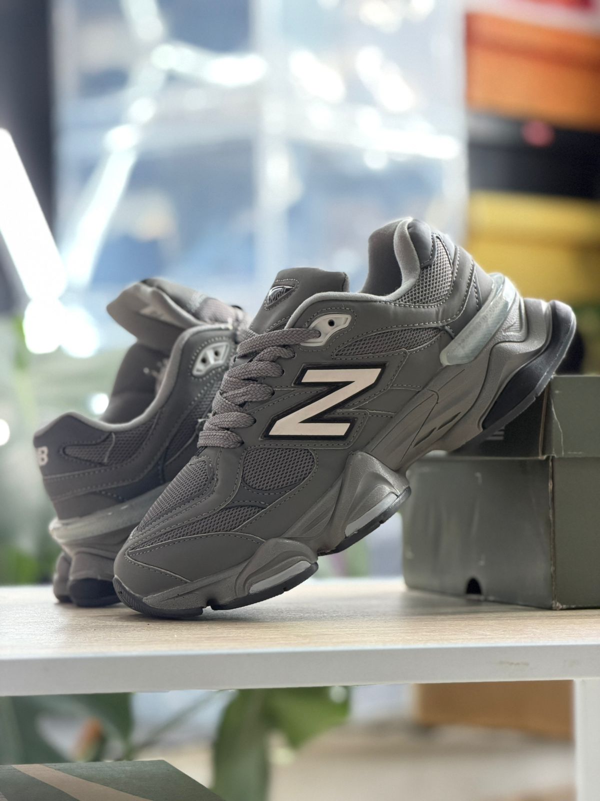 NEW BALANCE 9060 GREY